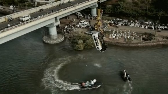 Photo from the movie Singham Returns