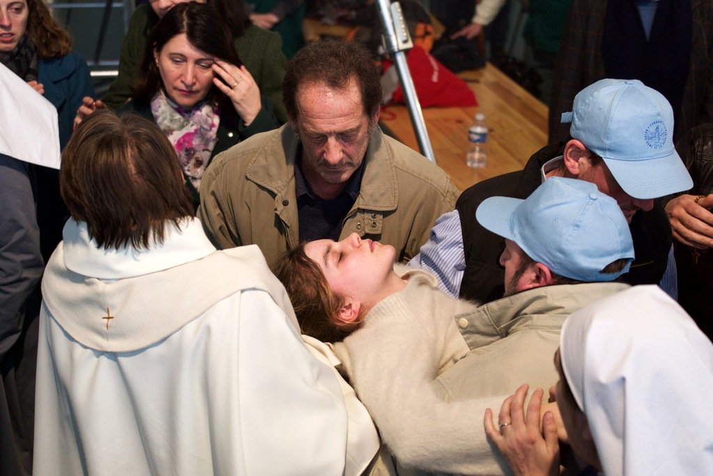 Photo from the movie The Apparition