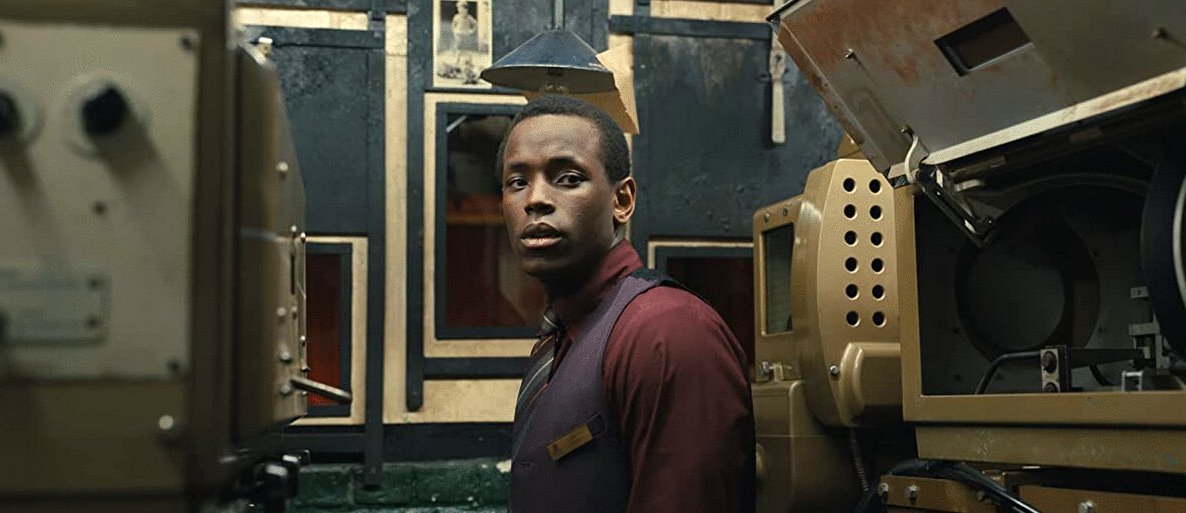 Photo from the movie Empire of Light