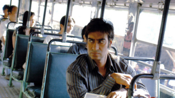 Photo from the movie Halla Bol