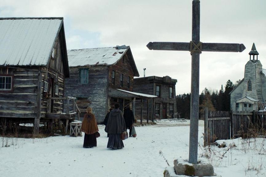 Photo from the movie Savage State