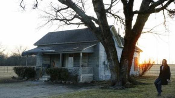 Photo from the movie Return to Sender