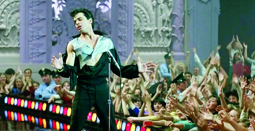 Photo from the movie The Idolmaker