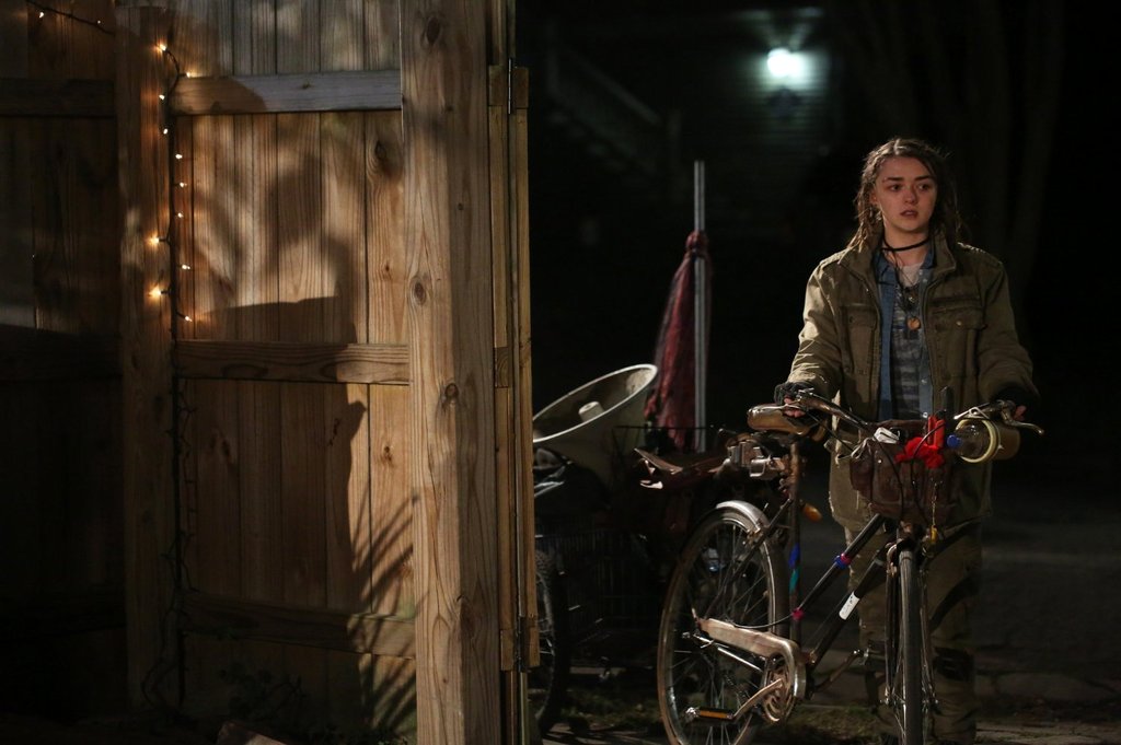 Photo from the movie The Devil and the Deep Blue Sea