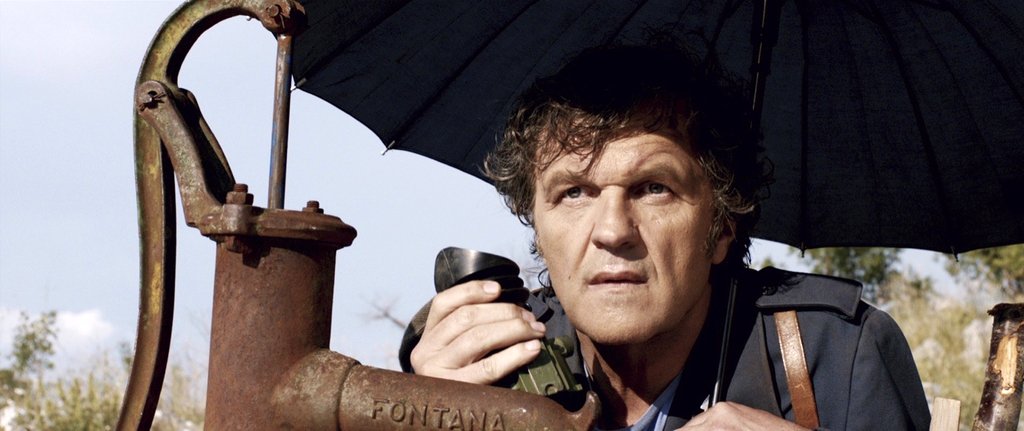 Photo du film L'Amour et la paix