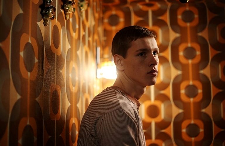 Photo du film Postcards from London