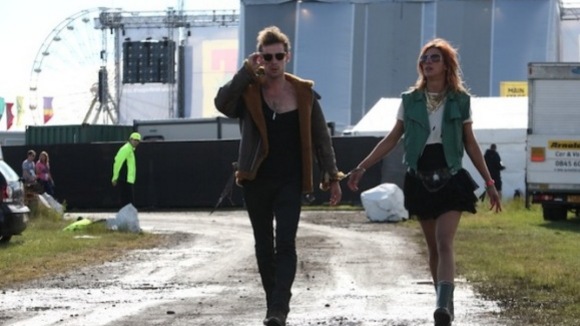 Photo du film Tonight You're Mine