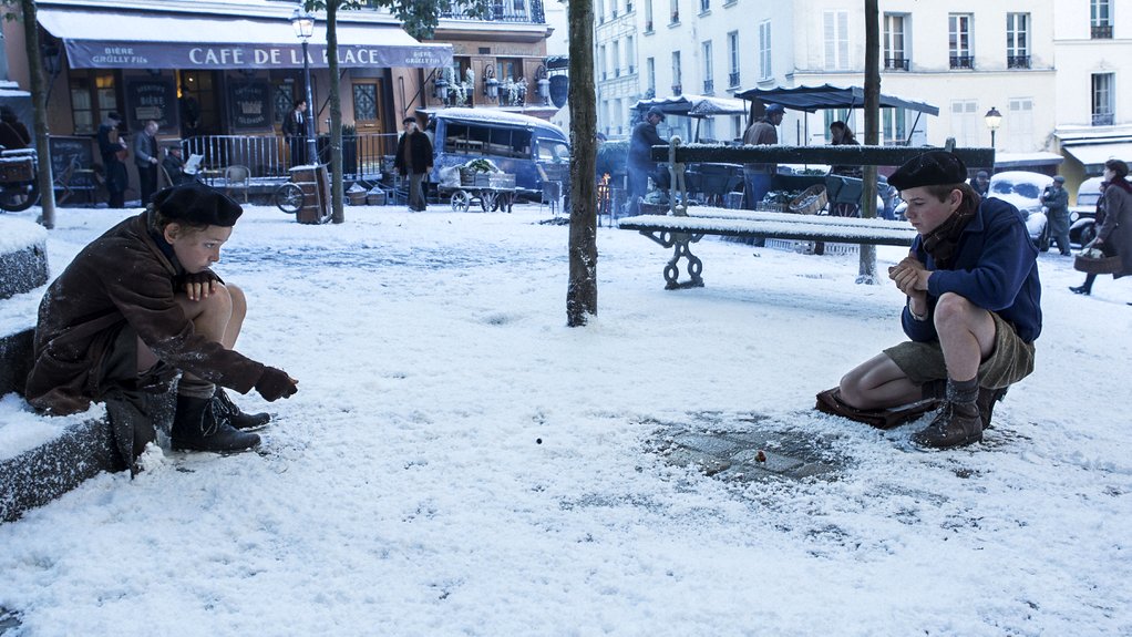 Photo from the movie A Bag of Marbles