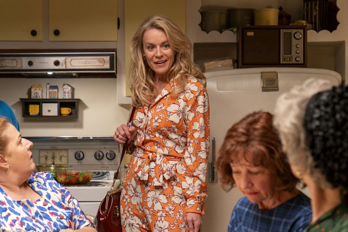 Photo from the movie Sisters and Neighbors