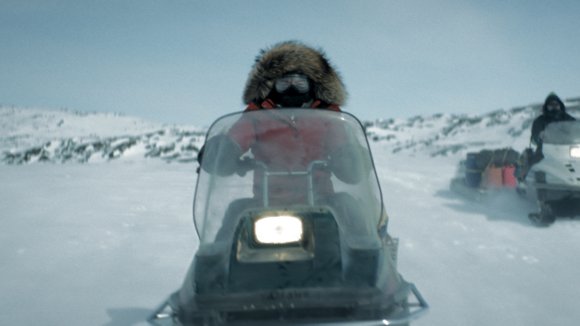 Photo from the movie Two Lovers and a Bear