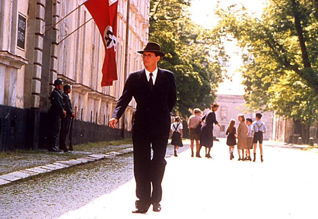 Photo from the movie Divided We Fall