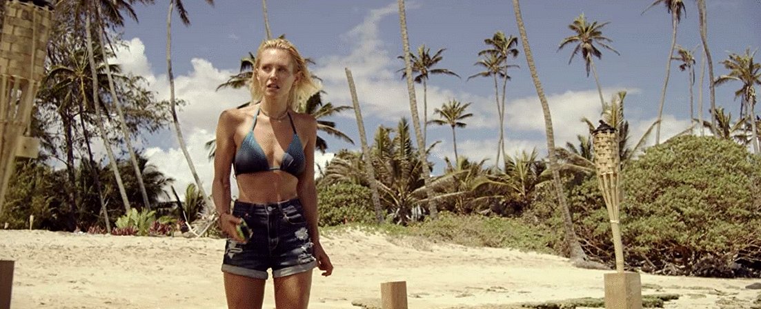 Photo from the movie Maneater