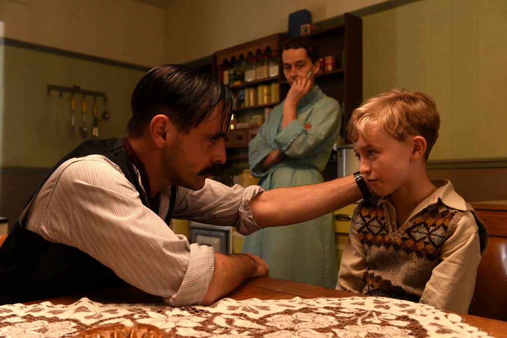 Photo du film Tell It to the Bees