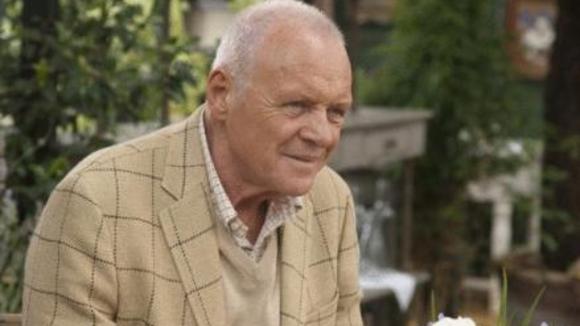 Photo du film Vous allez rencontrer un bel et sombre inconnu