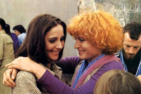 Photo from the movie One Sings, the Other Doesn't