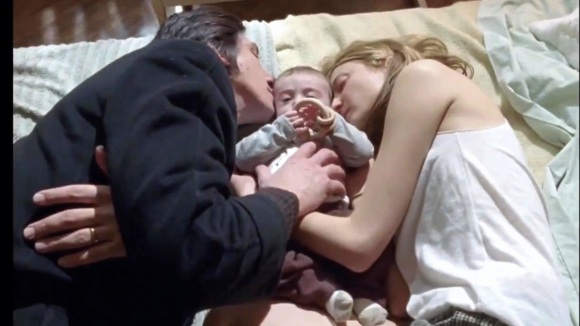 Photo from the movie Hungry Hearts