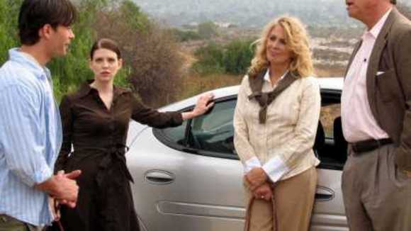 Photo from the movie Kiss the Bride