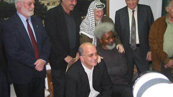 Photo du film America Undercover: Persona Non Grata