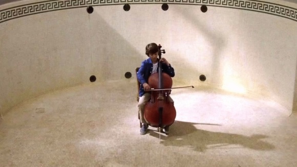 Photo from the movie Like Sunday, Like Rain