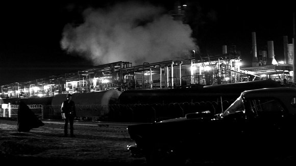 Photo du film A Girl Walks Home Alone at Night