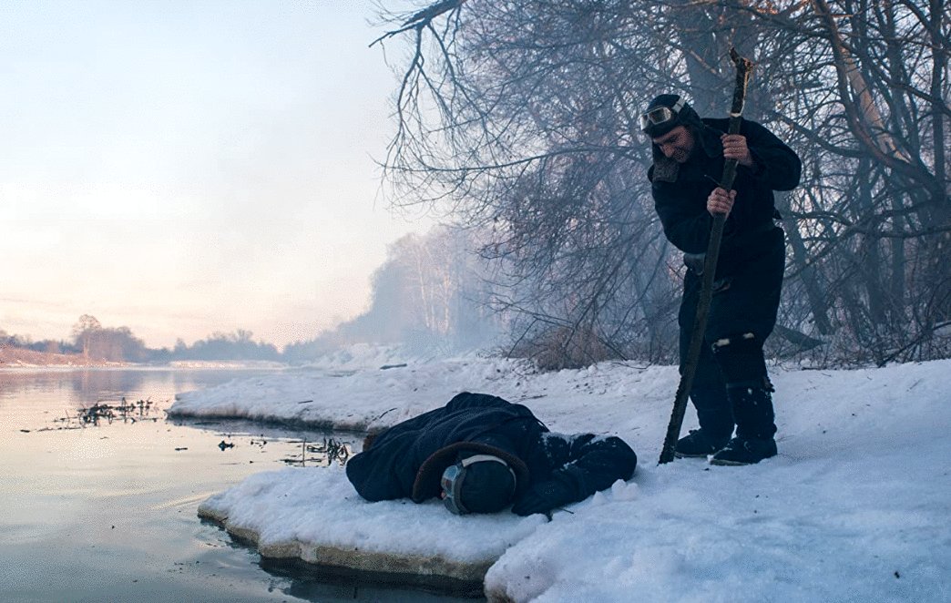 Photo from the movie The Pilot. A Battle for Survival