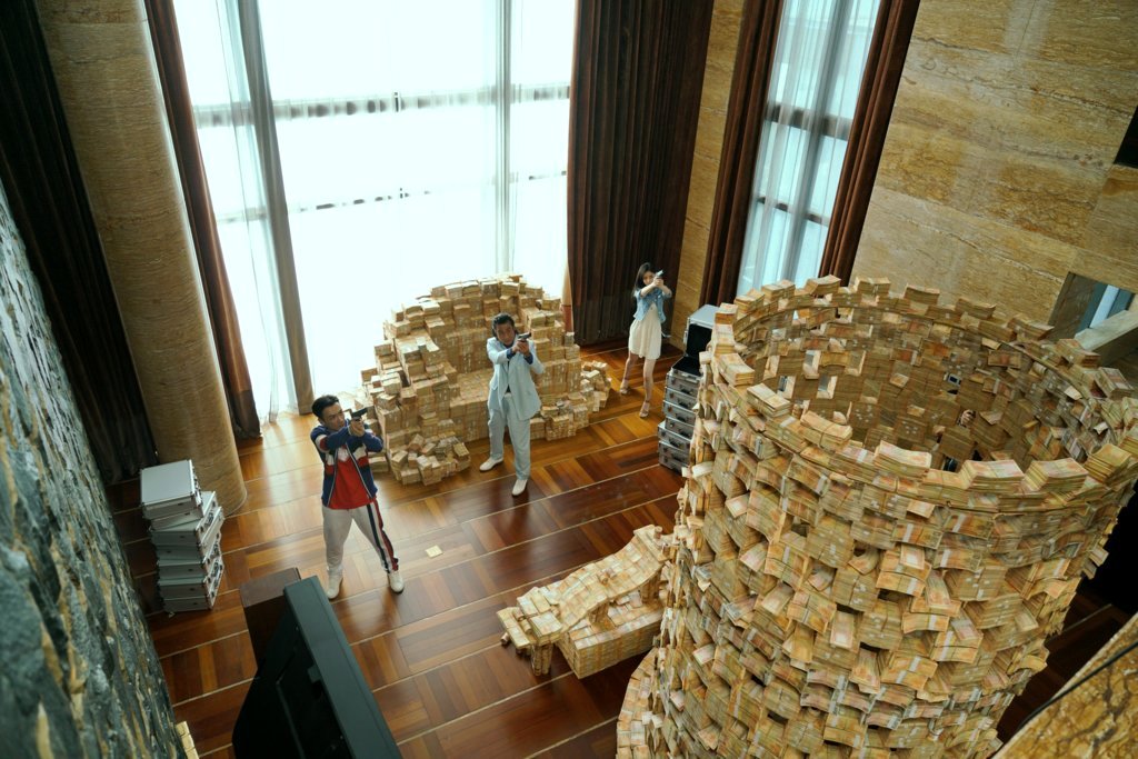 Photo from the movie Chasing the Dragon II: Wild Wild Bunch