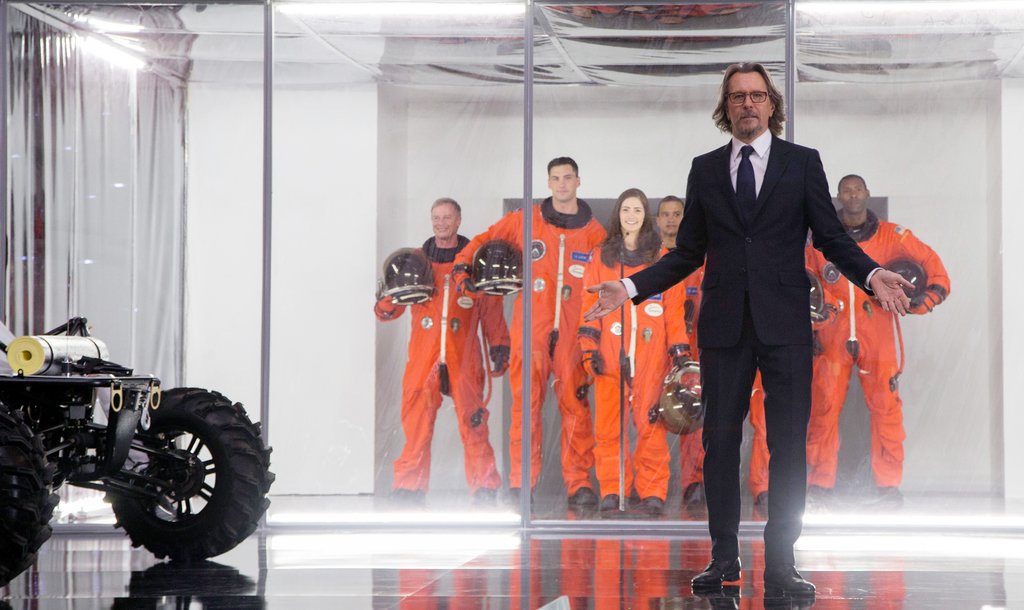 Photo from the movie The Space Between Us