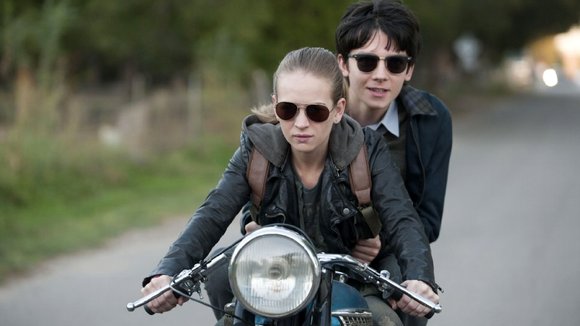 Photo from the movie The Space Between Us