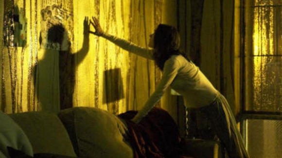 Photo from the movie Dark Water