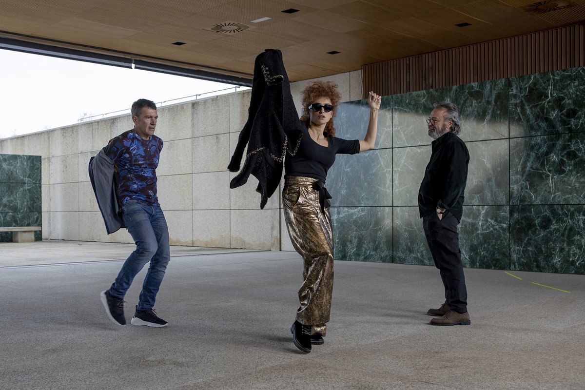 Photo du film Official Competition