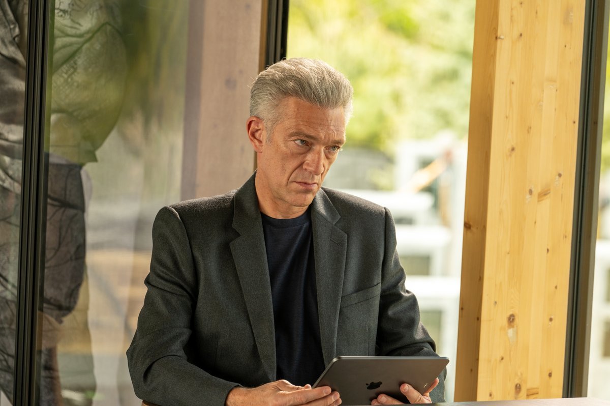 Photo from the movie The Shrouds