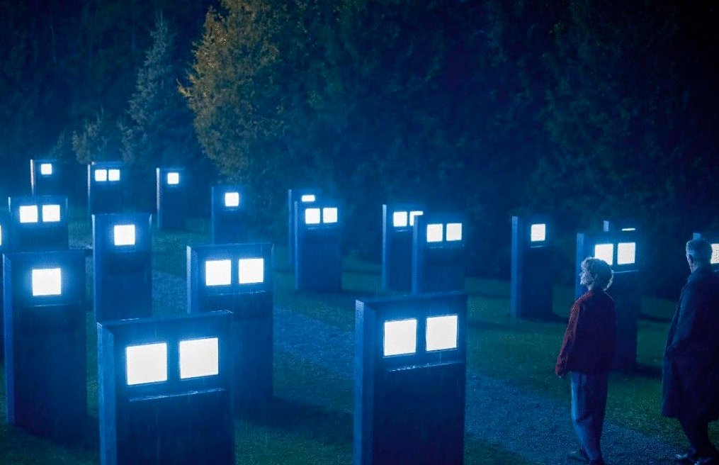 Photo from the movie The Shrouds