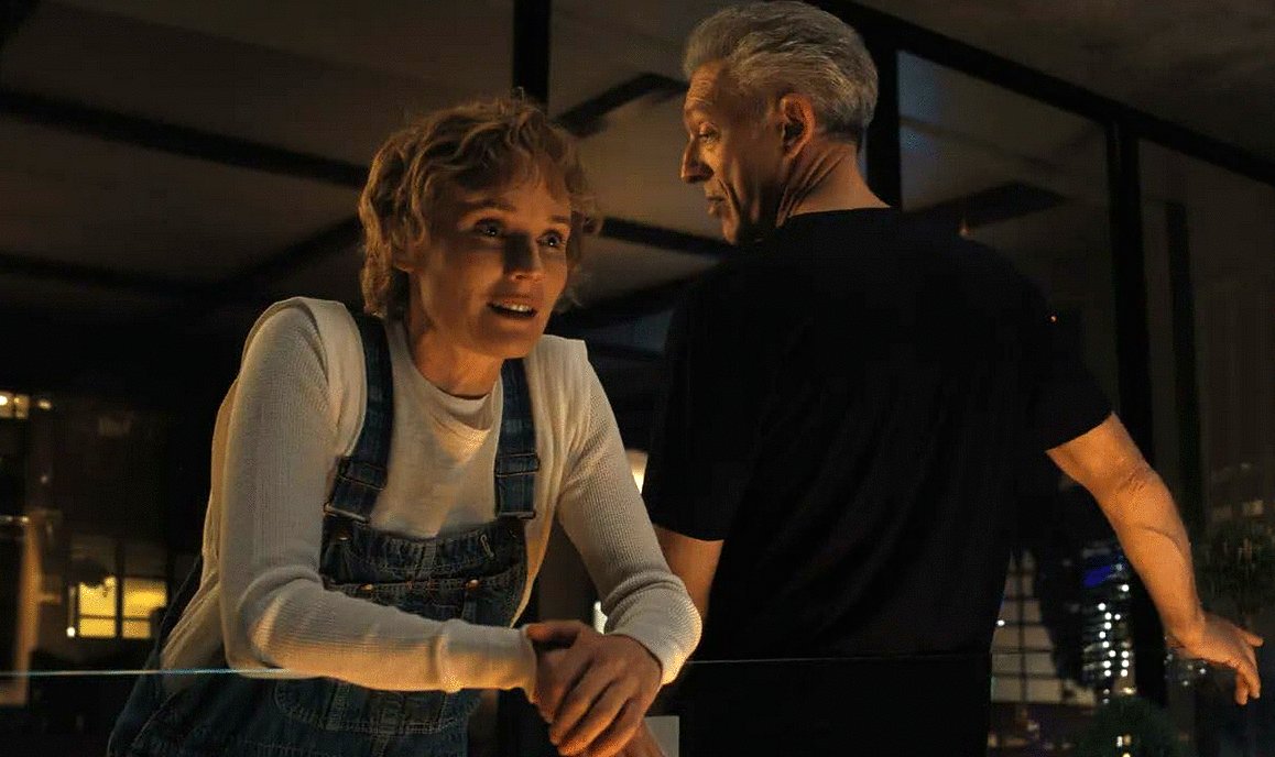 Photo from the movie The Shrouds