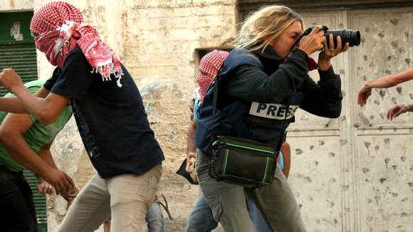 Photo from the movie Giraffada