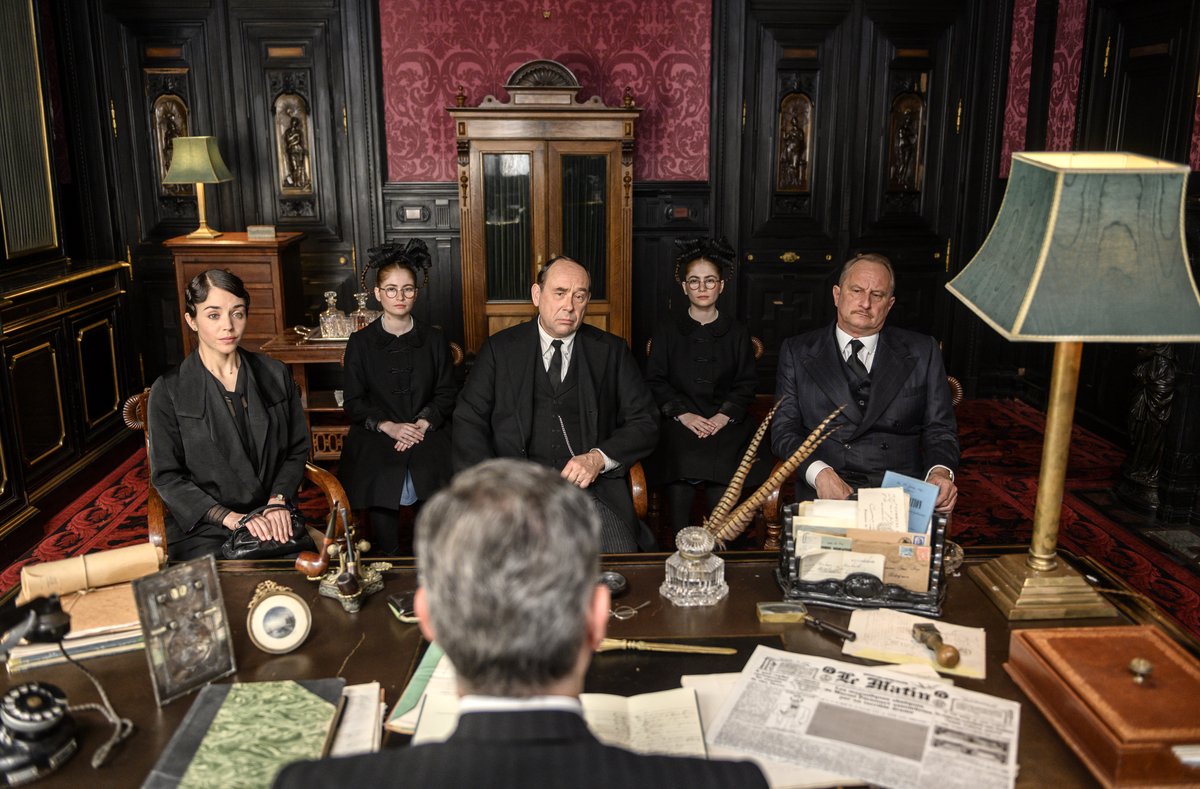 Photo from the movie The Colors of Fire