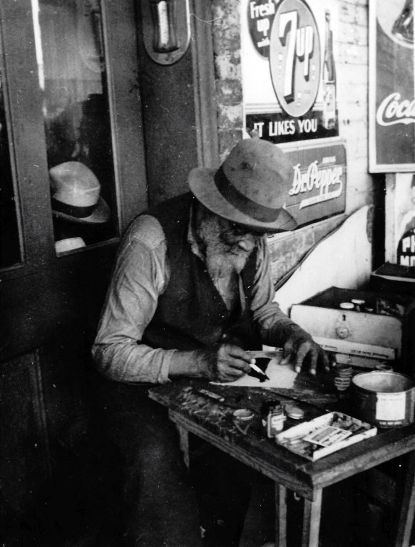 Photo du film Bill Traylor: Chasing Ghosts