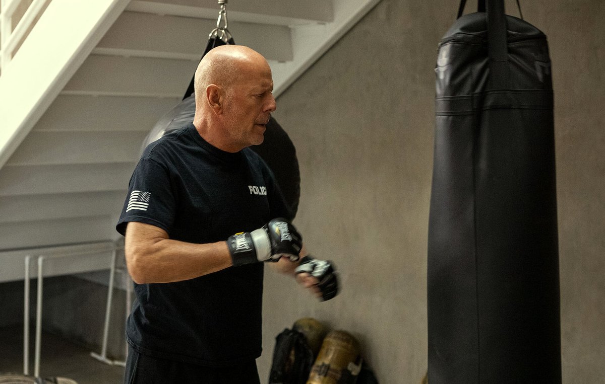 Photo du film Detective Knight: Independence