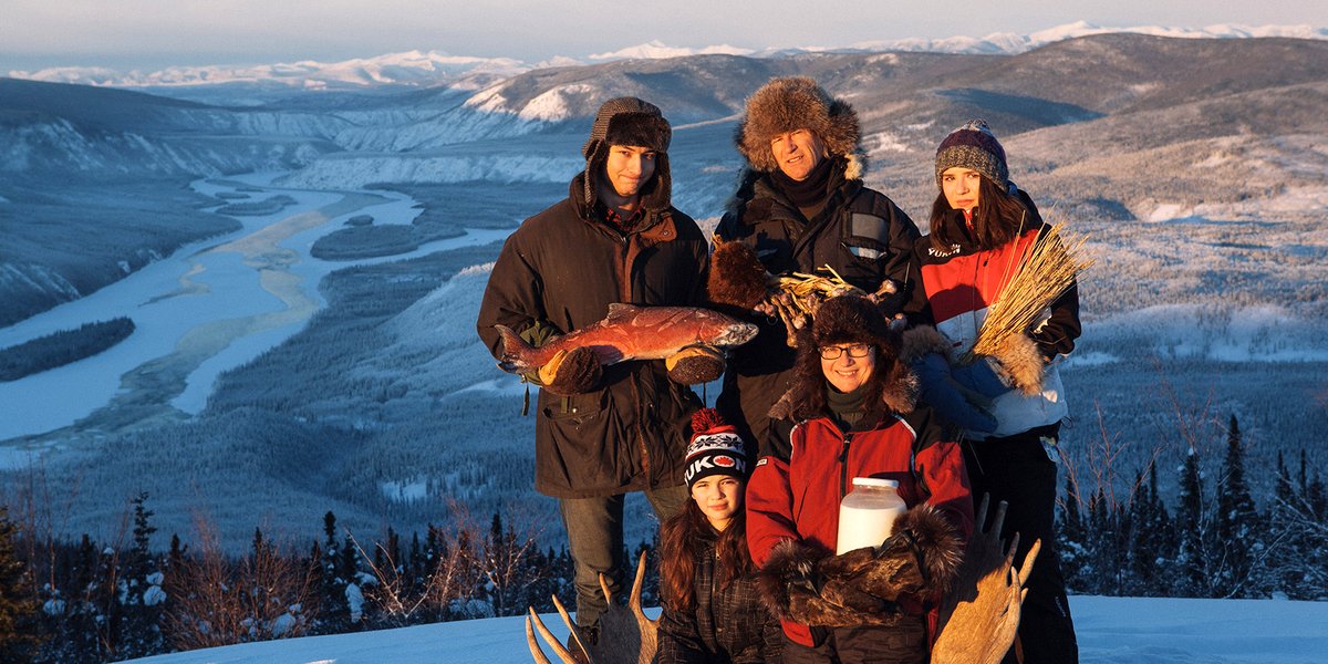 Photo du film First We Eat