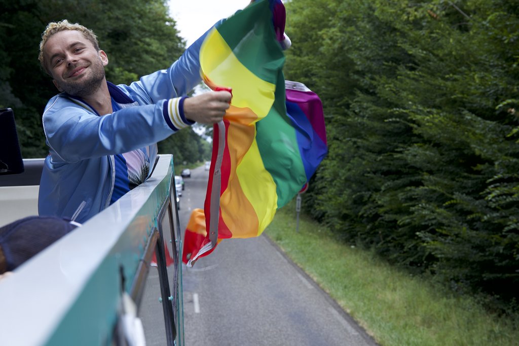 Photo from the movie The Shiny Shrimps