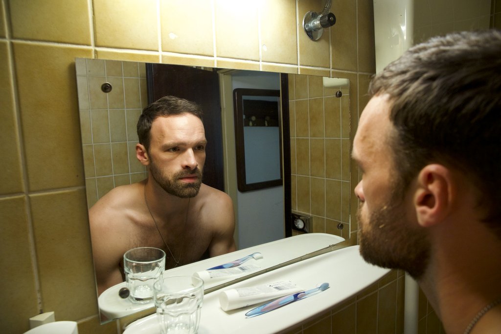 Photo from the movie The Shiny Shrimps