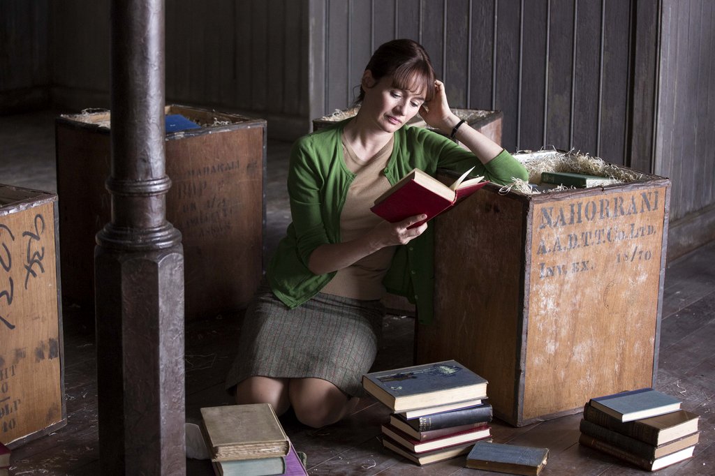 Photo from the movie The Bookshop