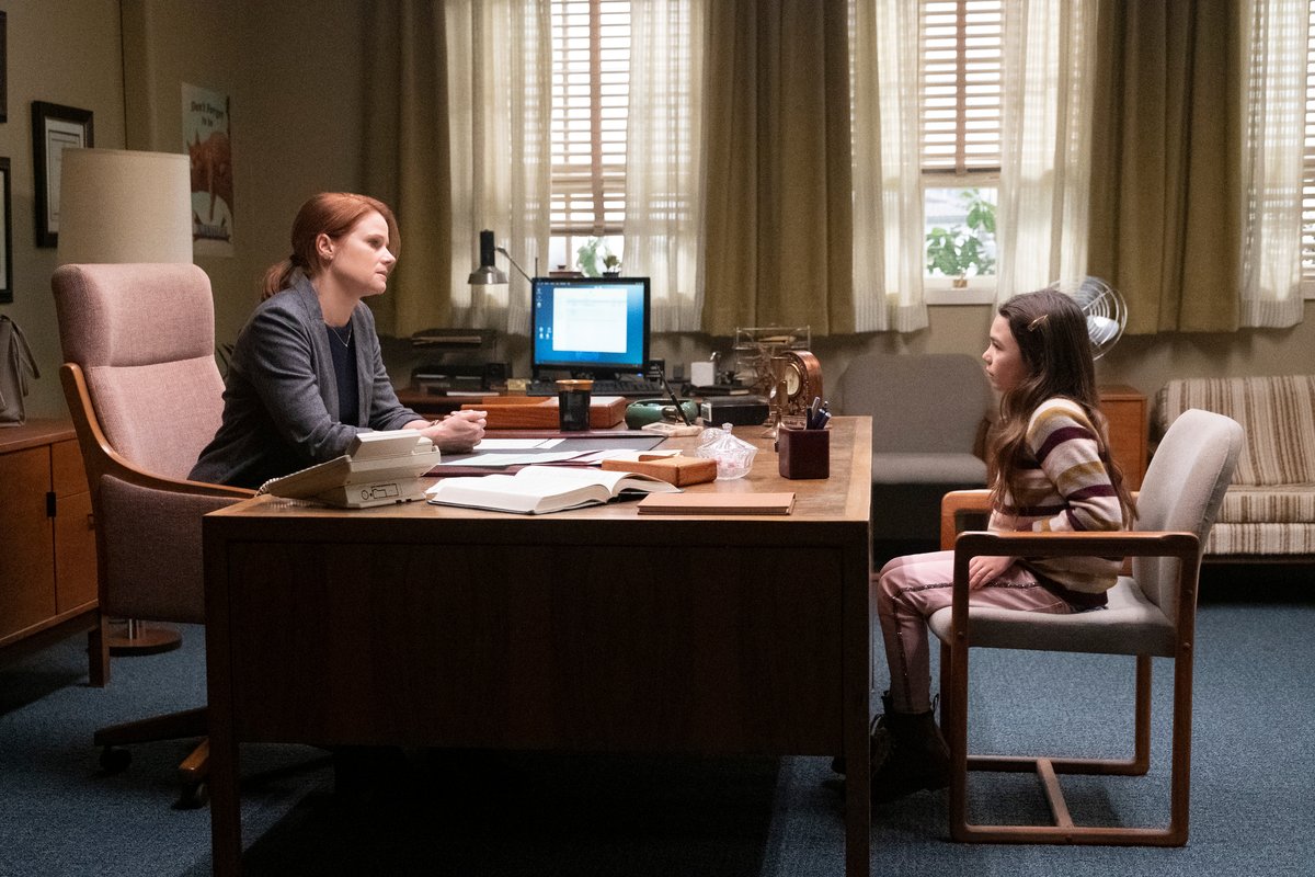 Photo du film Home Before Dark