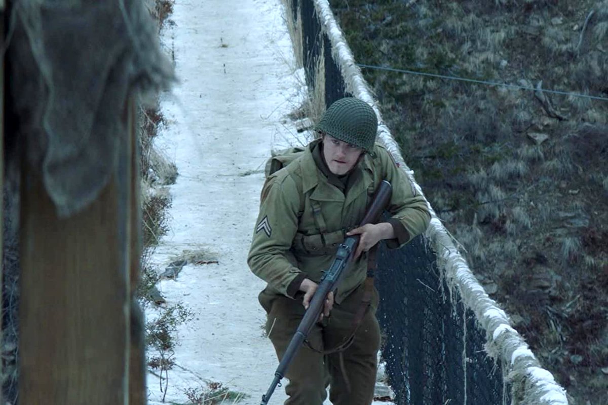 Photo from the movie Peace