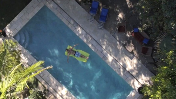 Photo from the movie How to Make Love Like an Englishman