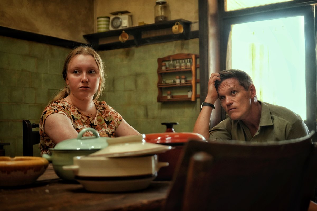 Photo from the movie Don't Let's Go to the Dogs Tonight