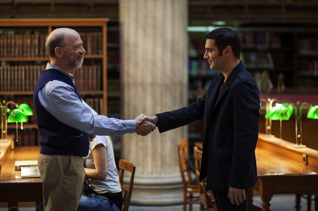 Photo du film Worlds Apart