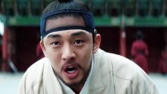 Photo from the movie The Throne