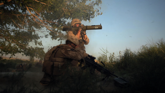 Photo du film Hell and Back Again