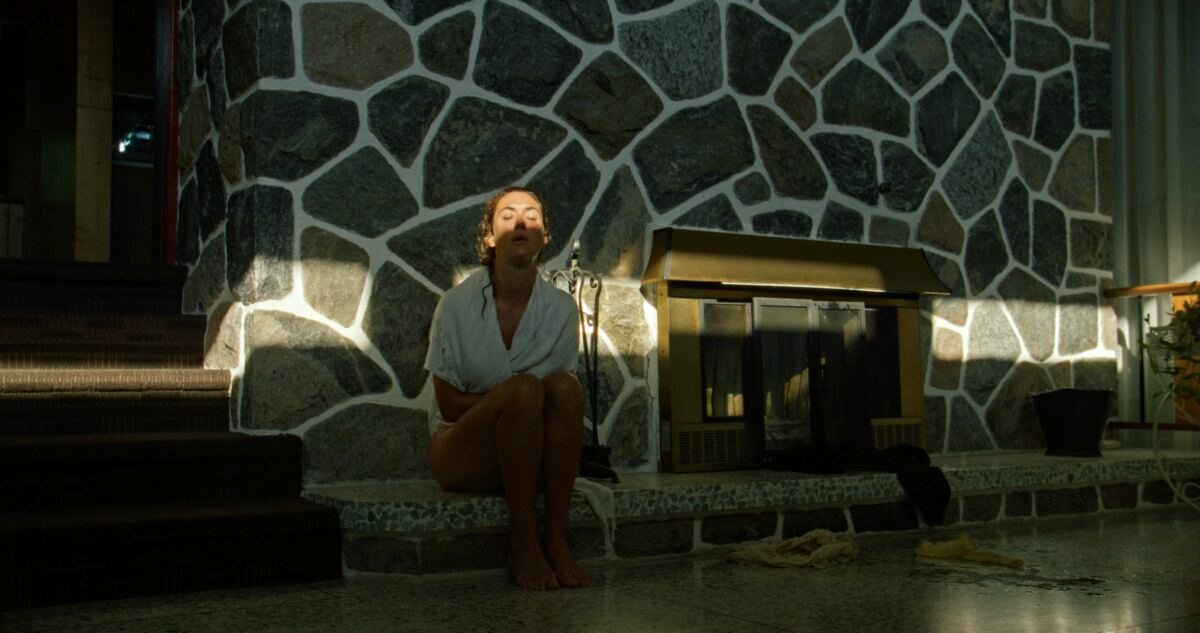 Photo from the movie In Broad Daylight