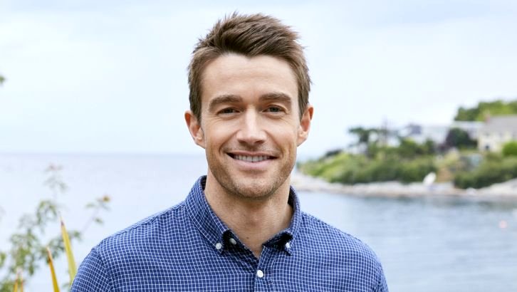 Photo from the movie Love in Store